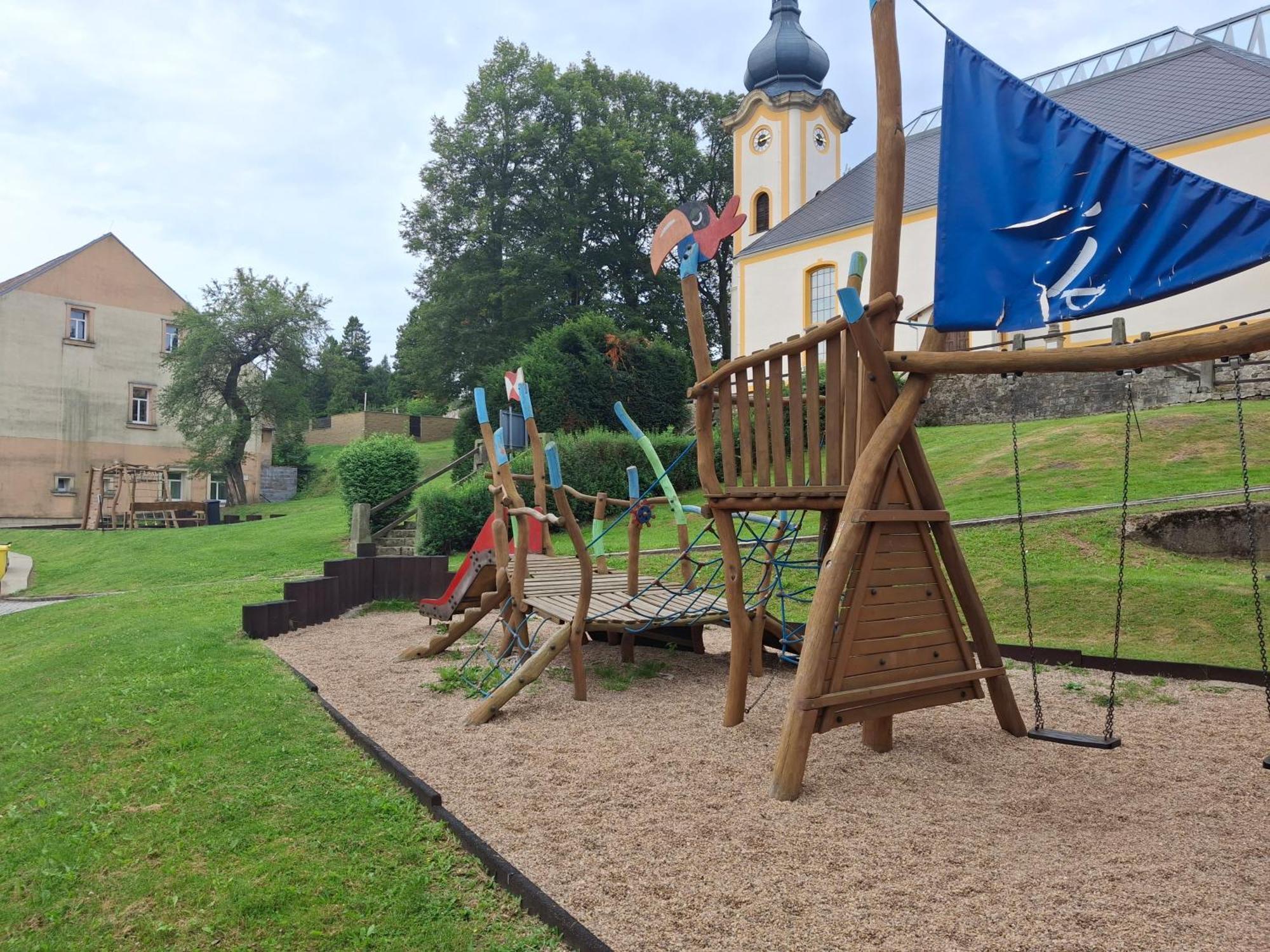 Ubytovani U Kostela Ústí nad Labem Eksteriør bilde
